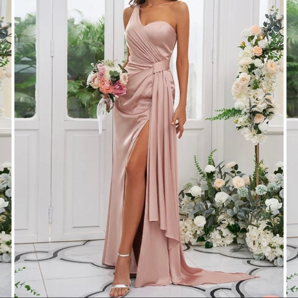 Dusty rose/pink dress. Size 16/18. Never worn